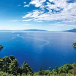 Διαμέρισμα Amazing In *