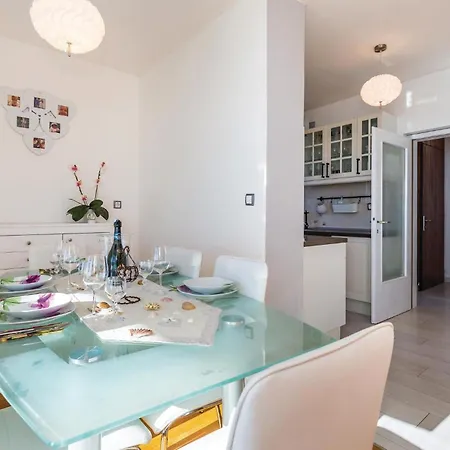 Gorgeous In With Kitchen *