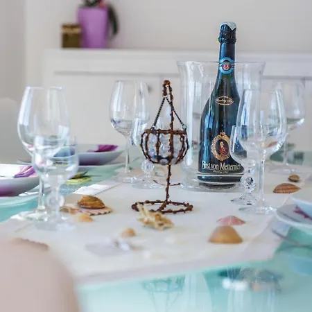 Gorgeous In With Wifi