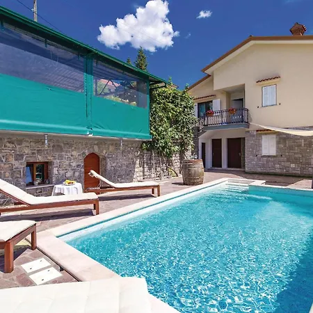 Gorgeous In With Wifi *